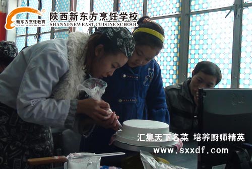 |W(xu)У—NW(xu)УcW(xu)УˌW(xu)У